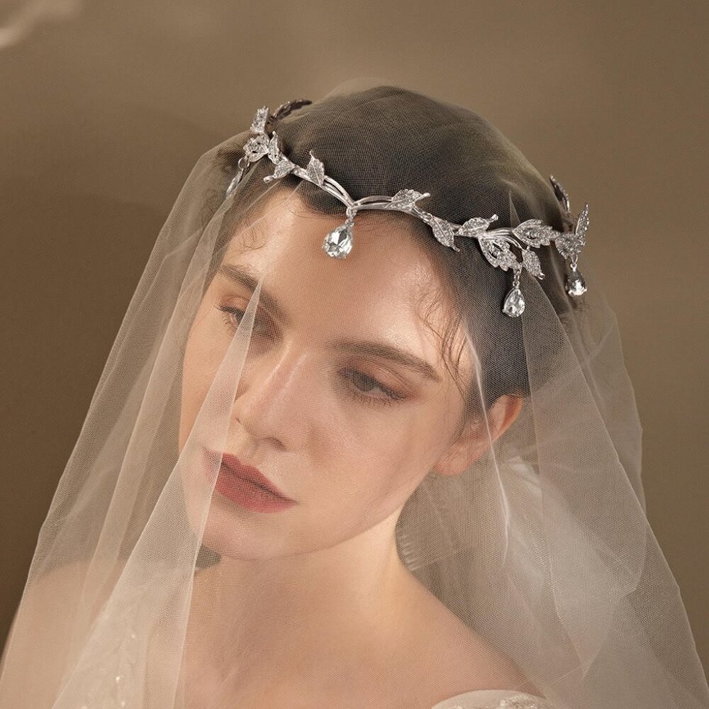 Tiara - Picture 2 of 2